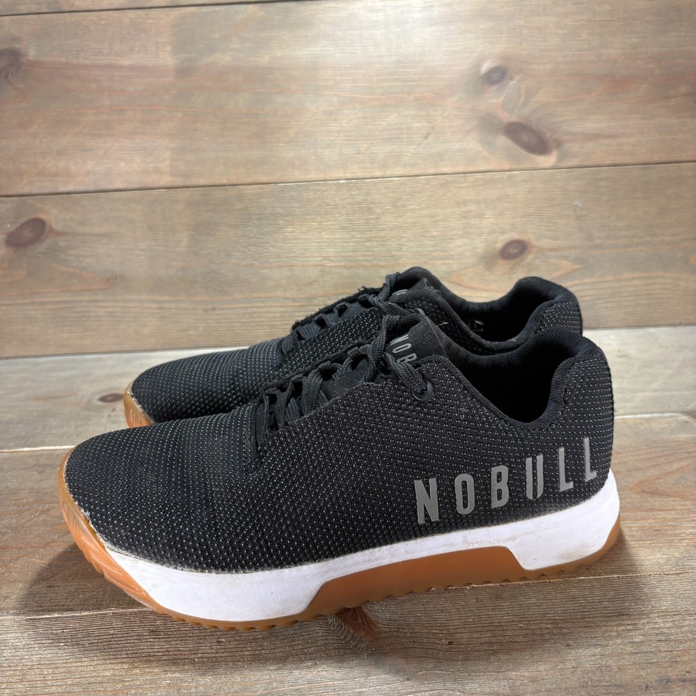 NOBULL outwork Womens size 7 shoes Black Mesh Gum Sole Lace Up Training sneakers